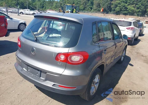 2011 Volkswagen Tiguan S from USA, damaged, VIN WVGAV7AX3BW535944